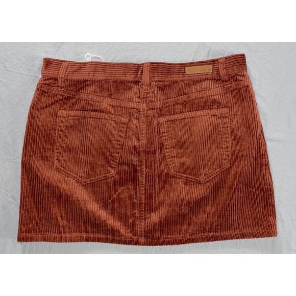 Sanctuary 5-Pocket Thick Wale Corduroy Mini Skirt. Burnt Orange, Women's 32. NWT - Picture 4 of 5